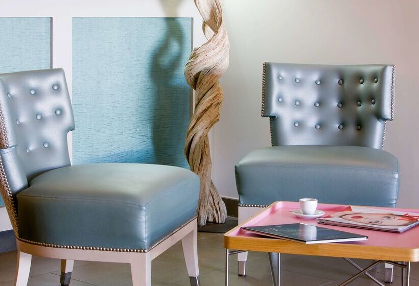 Best Western Hotel Du Roy D Aragon