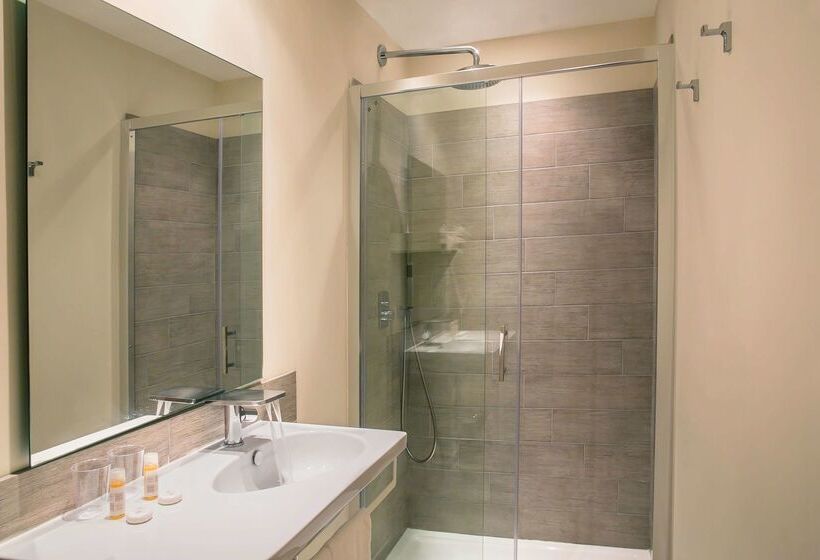 Best Western Hotel Du Roy D Aragon