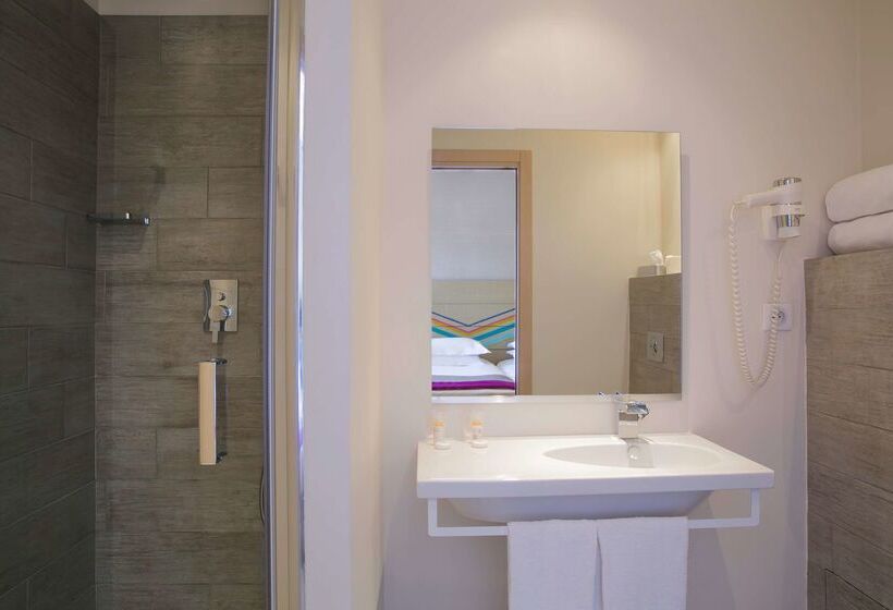 Best Western Hotel Du Roy D Aragon