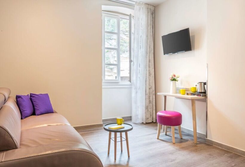 Best Western Hotel Du Roy D Aragon