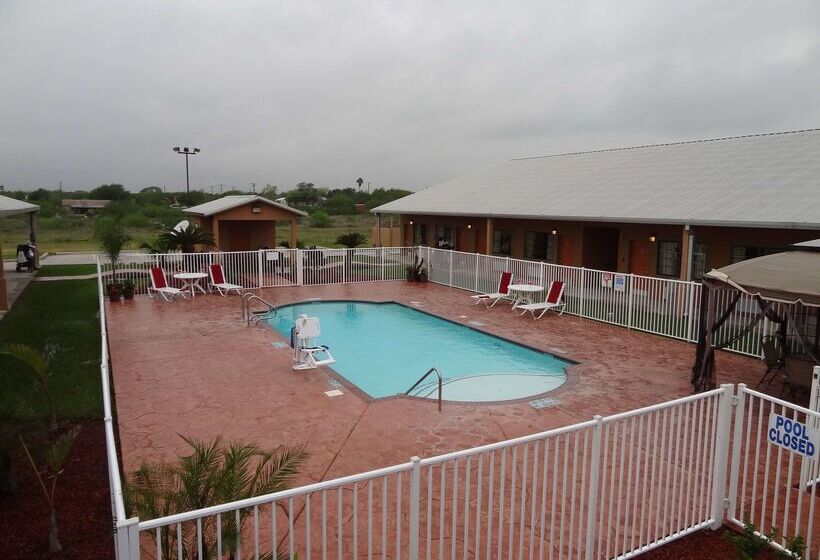 ホテル Best Western Hebbronville Inn