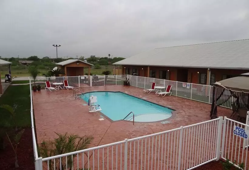 فندق Best Western Hebbronville Inn