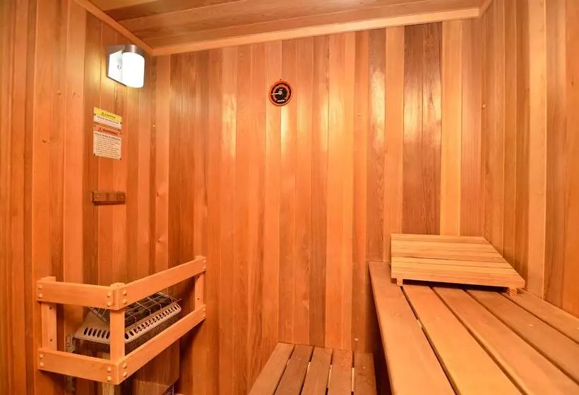 Отель Best Western Plus Country Park