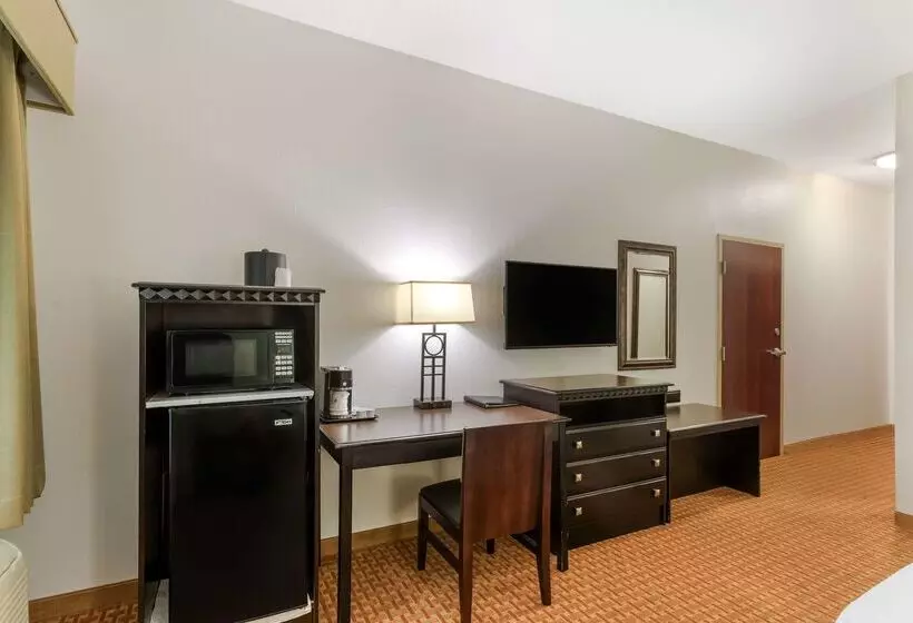 ホテル Best Western Plus Hopewell Fort Lee