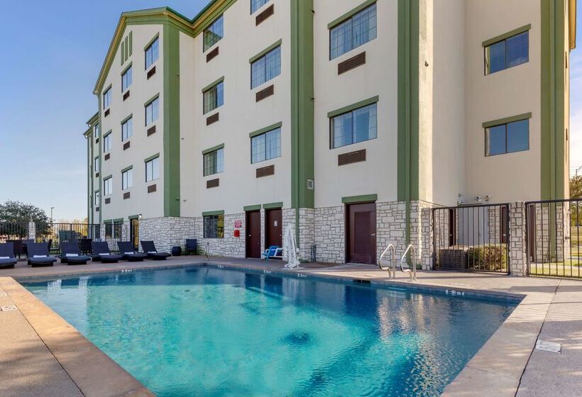 בית מלון כפרי Best Western La Grange Inn & Suites