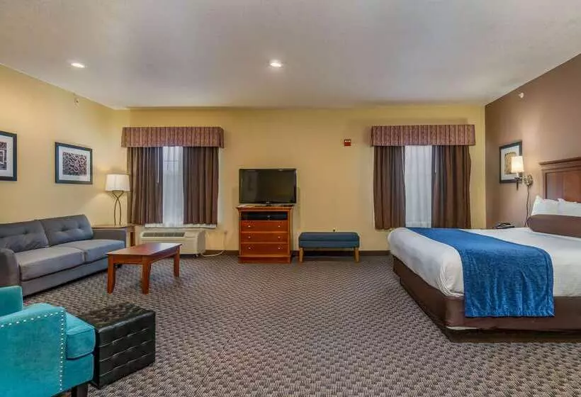호텔 Best Western Plus Shamrock Inn & Suites