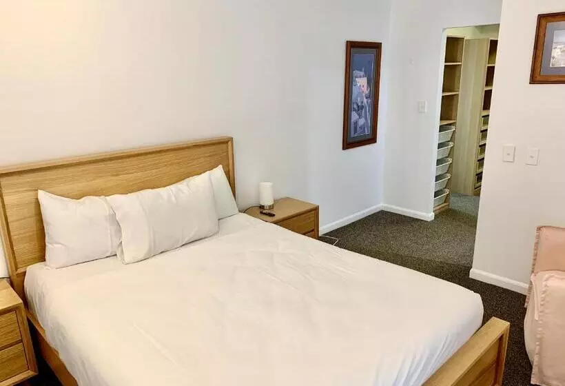 Отель Bridgewater Terraces