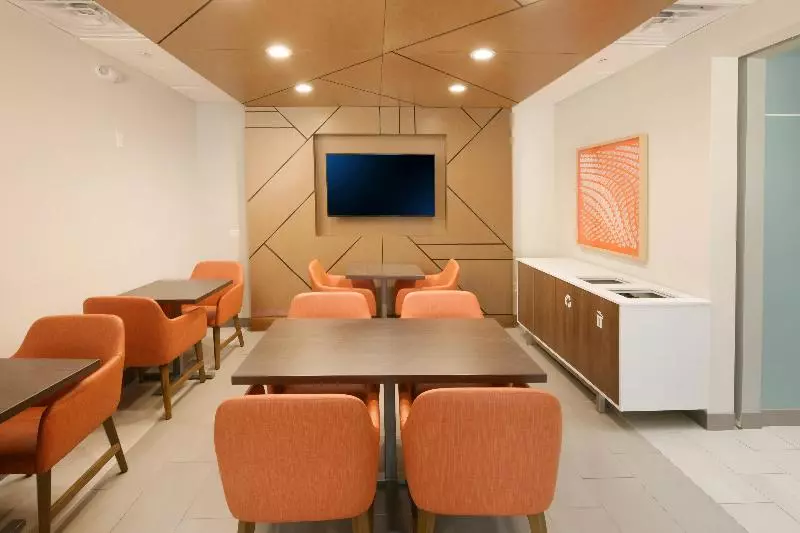 ホテル Holiday Inn Express & Suites Williamstown Glassboro, An Ihg