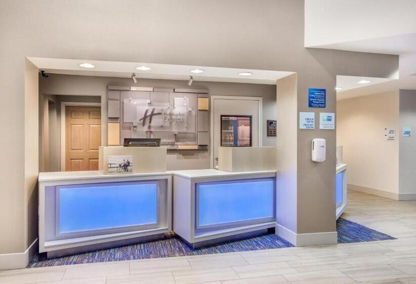 فندق Holiday Inn Express Wisconsin Dells, An Ihg