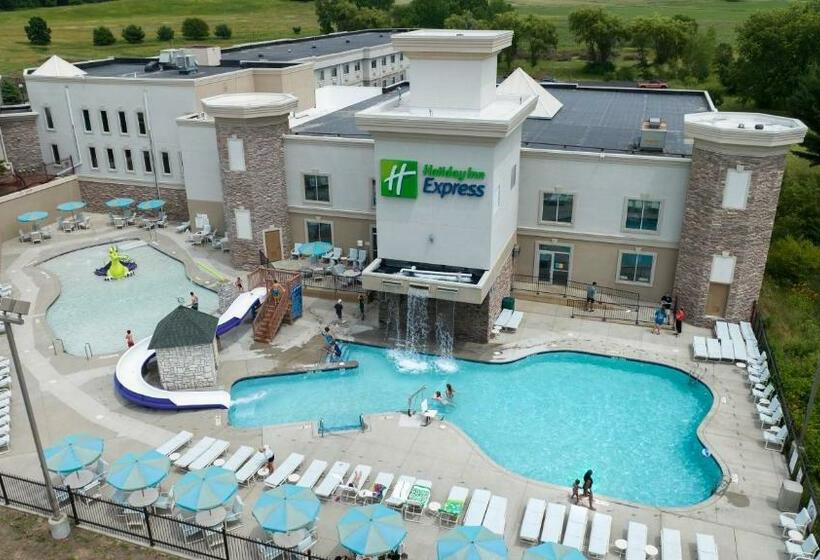 فندق Holiday Inn Express Wisconsin Dells, An Ihg