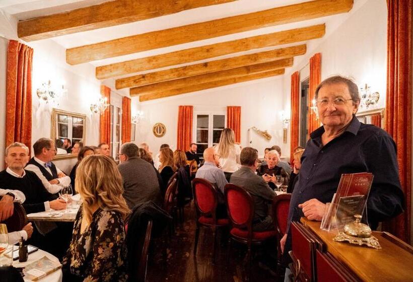 호텔 Hôtel Restaurant U Castellu Vizzavona