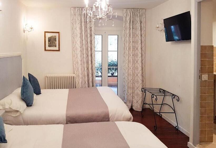 호텔 Hôtel Restaurant U Castellu Vizzavona