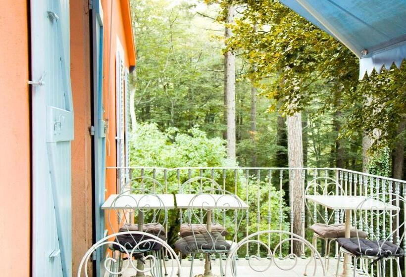 호텔 Hôtel Restaurant U Castellu Vizzavona