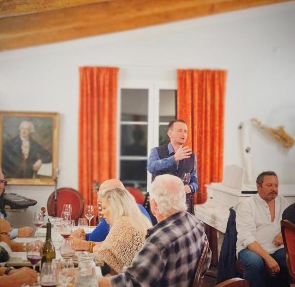 호텔 Hôtel Restaurant U Castellu Vizzavona