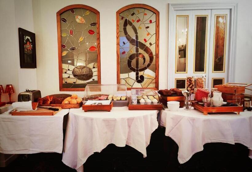 호텔 Hôtel Restaurant U Castellu Vizzavona