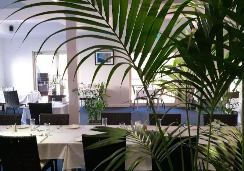 هتل Kalbarri Edge Resort