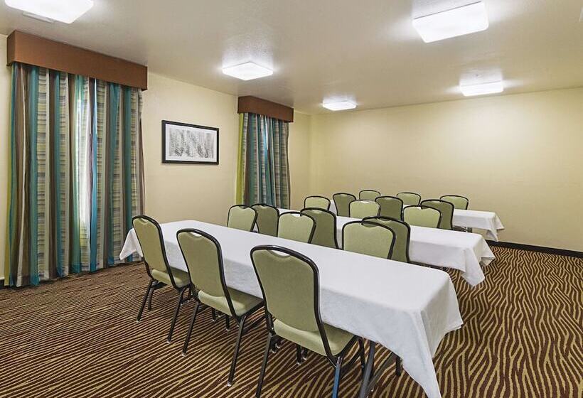 فندق La Quinta By Wyndham Mathis