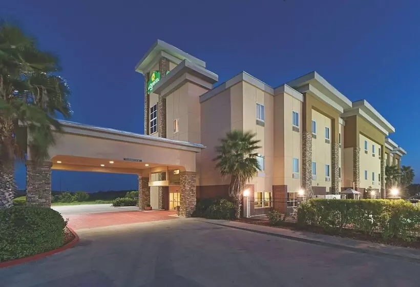 Hotelli La Quinta By Wyndham Mathis