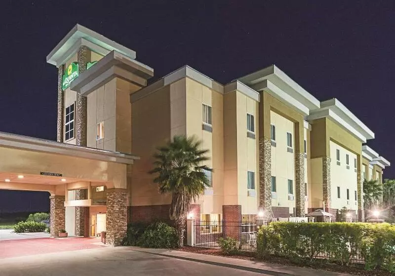 Hotelli La Quinta By Wyndham Mathis