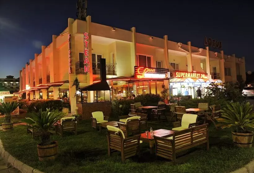 Lotus Family Hotel   Free Parking