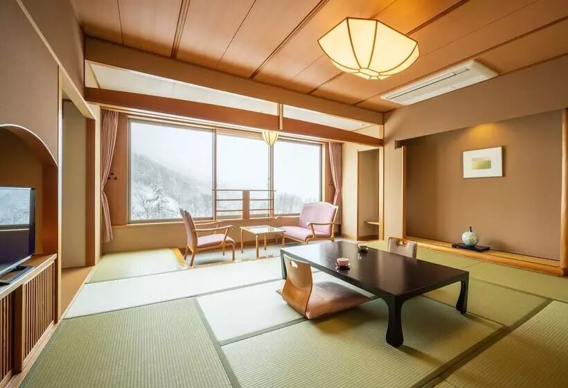 Отель Zao Kokusai