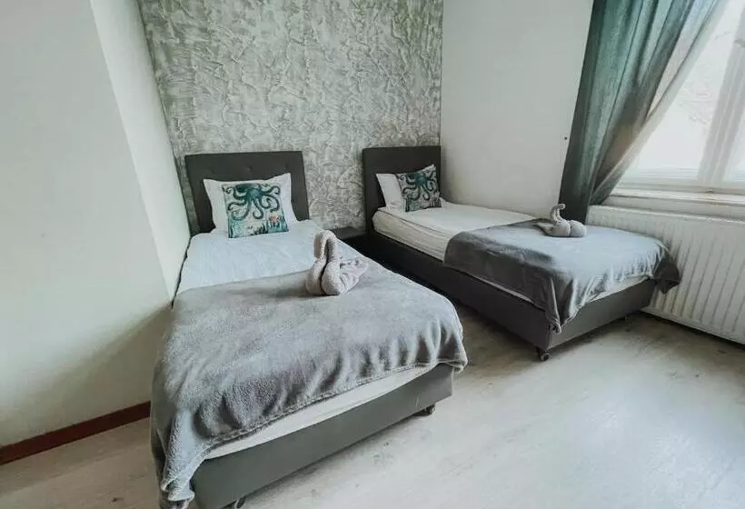 ユースホステル Central Sopot