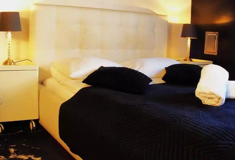 تختخواب و صبحانه Chmielna Guest House