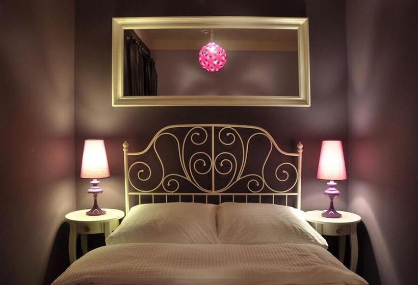 צימר Chmielna Guest House