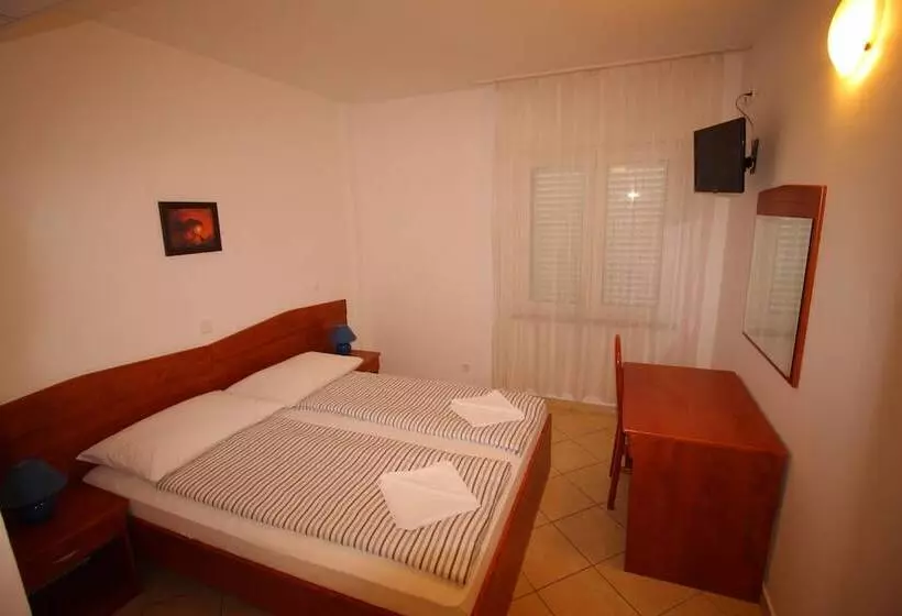 Hotel Adria