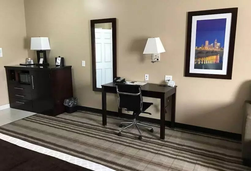 ホテル Best Western Plus Crawfordsville