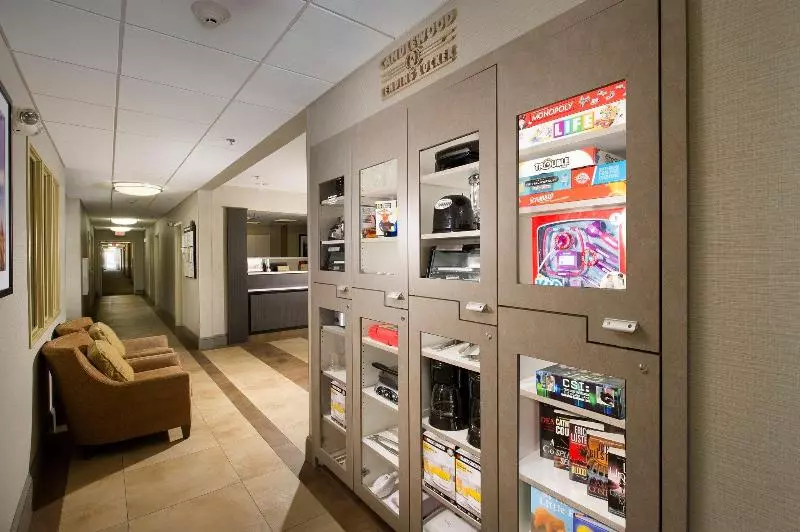 فندق Candlewood Suites Alexandria   Fort Belvoir By Ihg