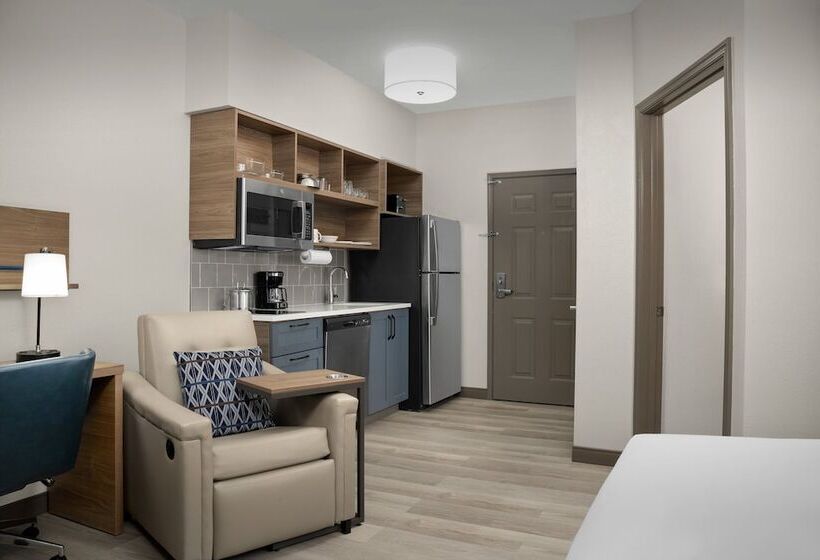 בית מלון כפרי Candlewood Suites Alexandria   Fort Belvoir By Ihg