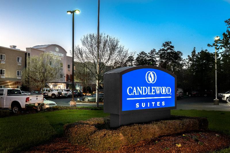 ホテル Candlewood Suites Rocky Mount, An Ihg