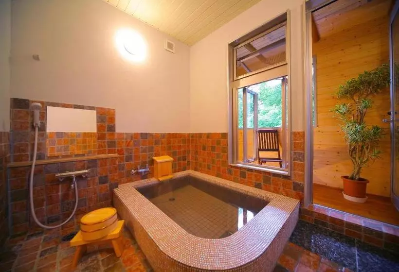 בית מלון כפרי Chuzenji Pension