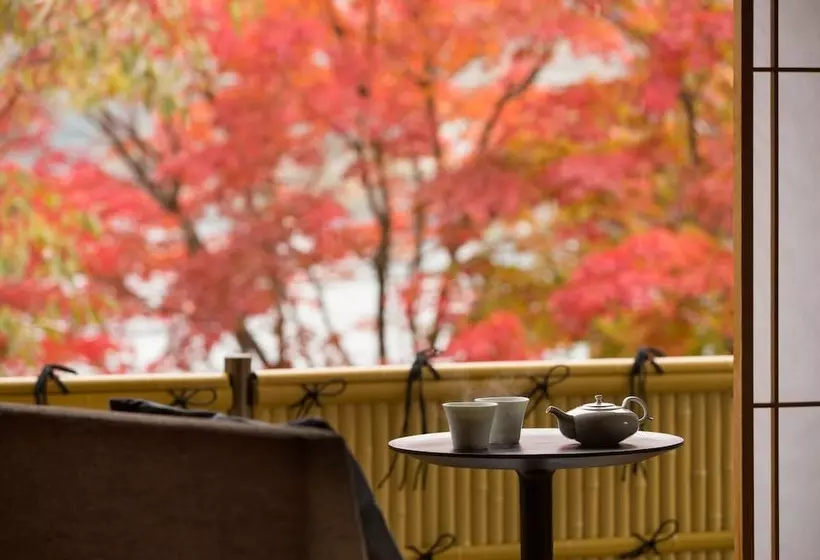 בית מלון כפרי Chuzenji Pension