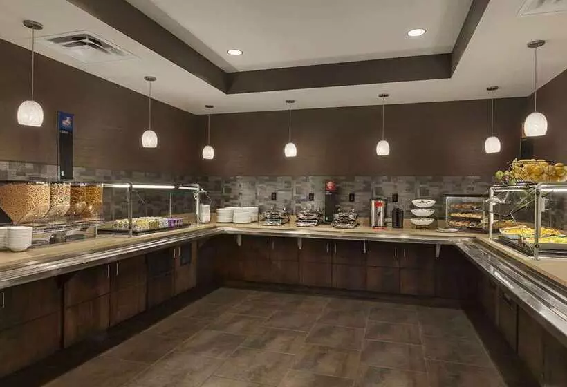 호텔 Embassy Suites By Hilton St. Louis Downtown