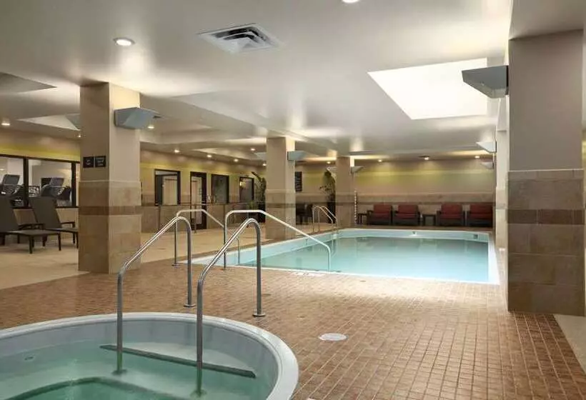 호텔 Embassy Suites By Hilton St. Louis Downtown