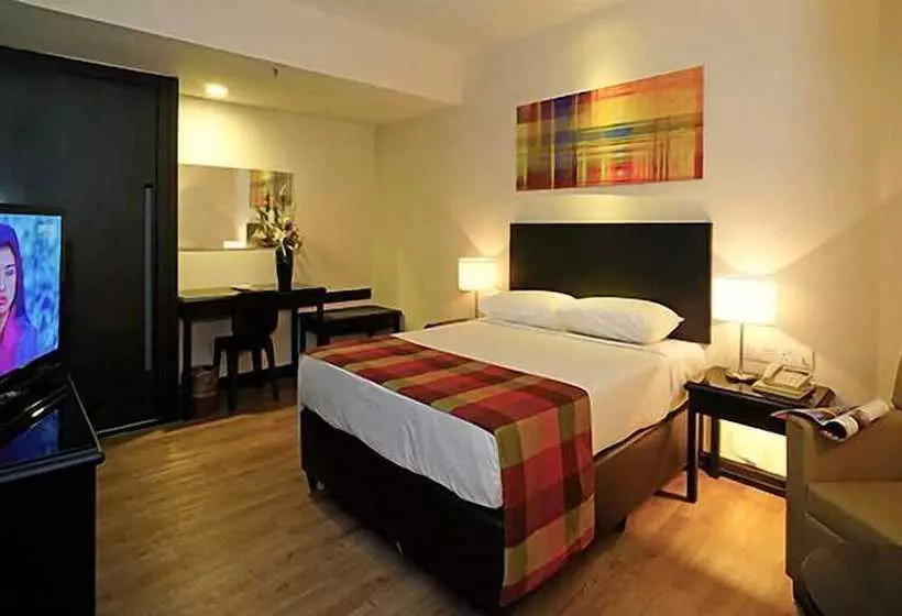 호텔 Grand Dormani Rajah Court