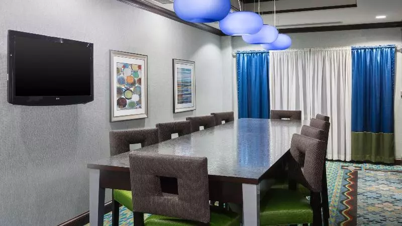 ホテル Holiday Inn Express And Suites Stroudsburg Poconos, An Ihg