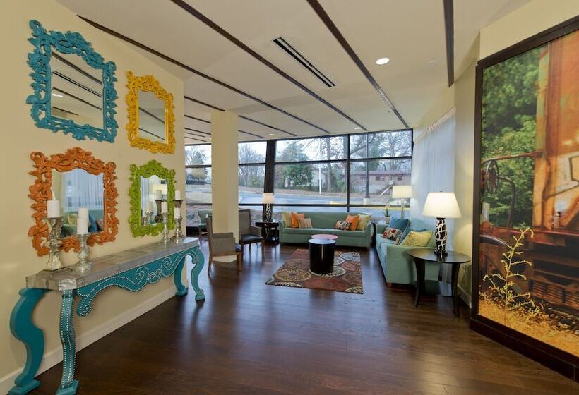 בית מלון כפרי Indigo Atlanta Airport   College Park By Ihg