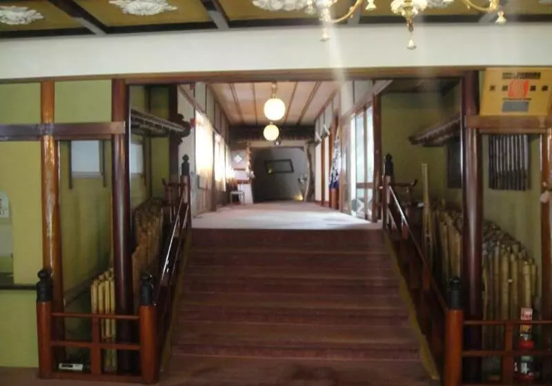 호텔 Kurhaus Ishibashi Ryokan