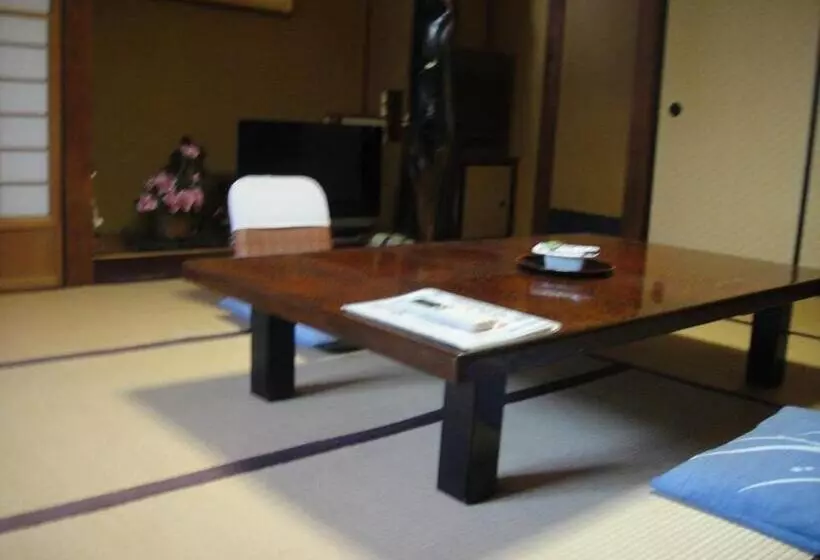 호텔 Kurhaus Ishibashi Ryokan