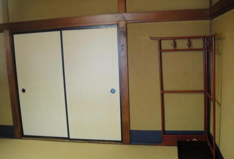 בית מלון כפרי Kurhaus Ishibashi Ryokan