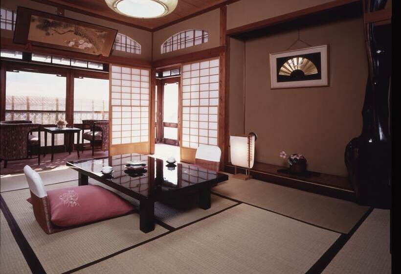 בית מלון כפרי Kurhaus Ishibashi Ryokan