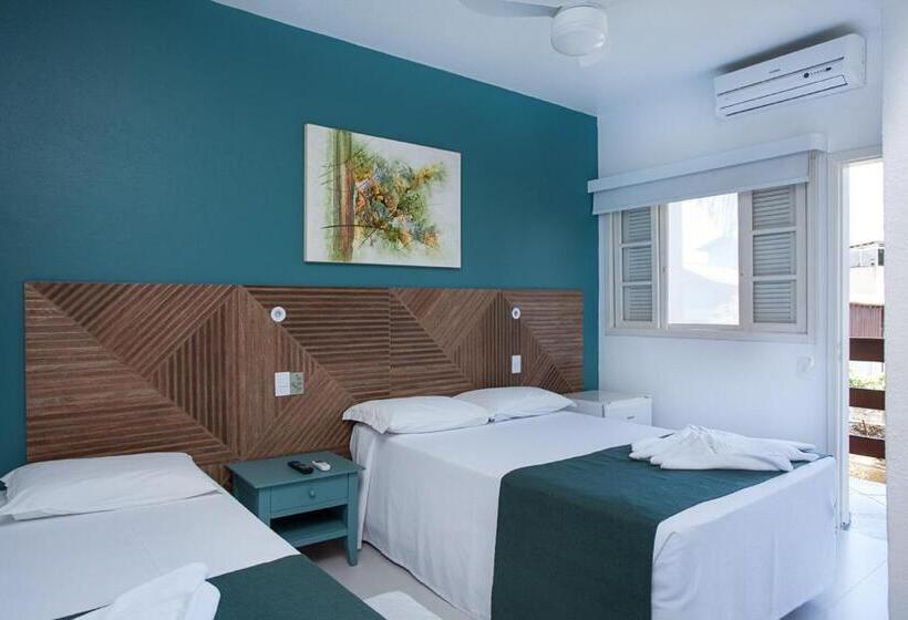 هتل Pousada Camburioca