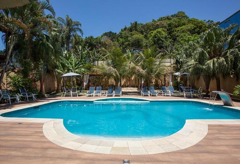 هتل Pousada Camburioca