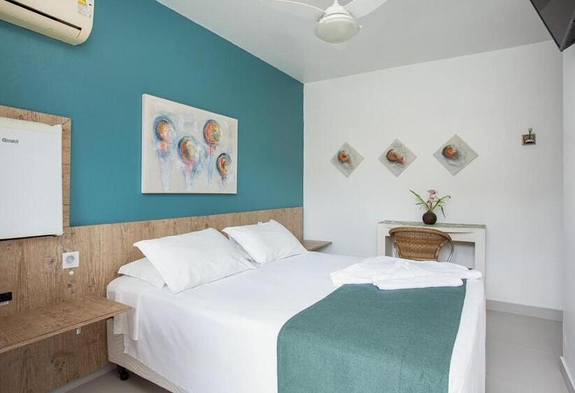 هتل Pousada Camburioca