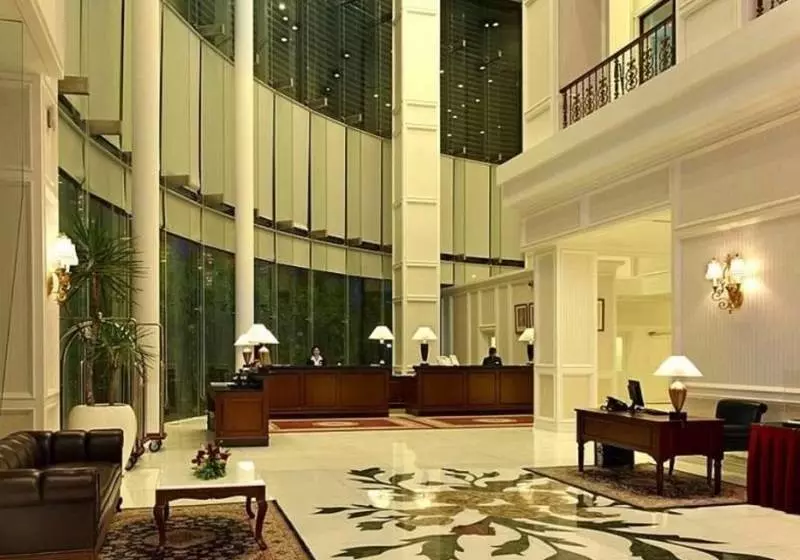 호텔 Royale Chulan Damansara