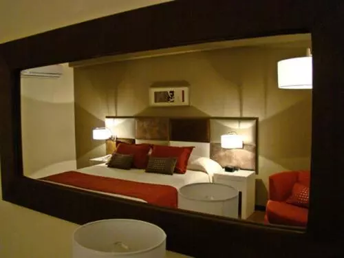 Howard Johnson Hotel & Casino