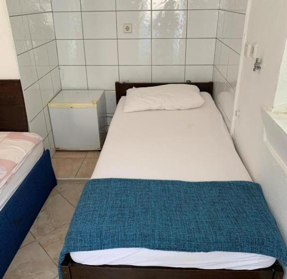 هاستل Rooms Villa Garden